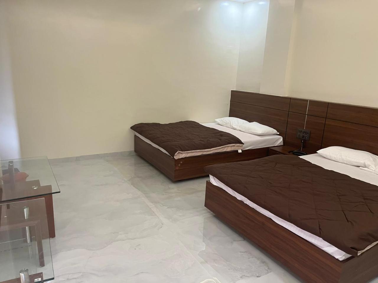 Hotel Sai Sandesh Shirdi Exterior photo